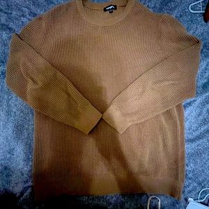 Men’s knit sweater